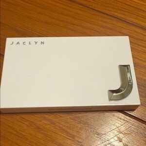 Jaclyn Brightening and Setting pallet- brand new no box